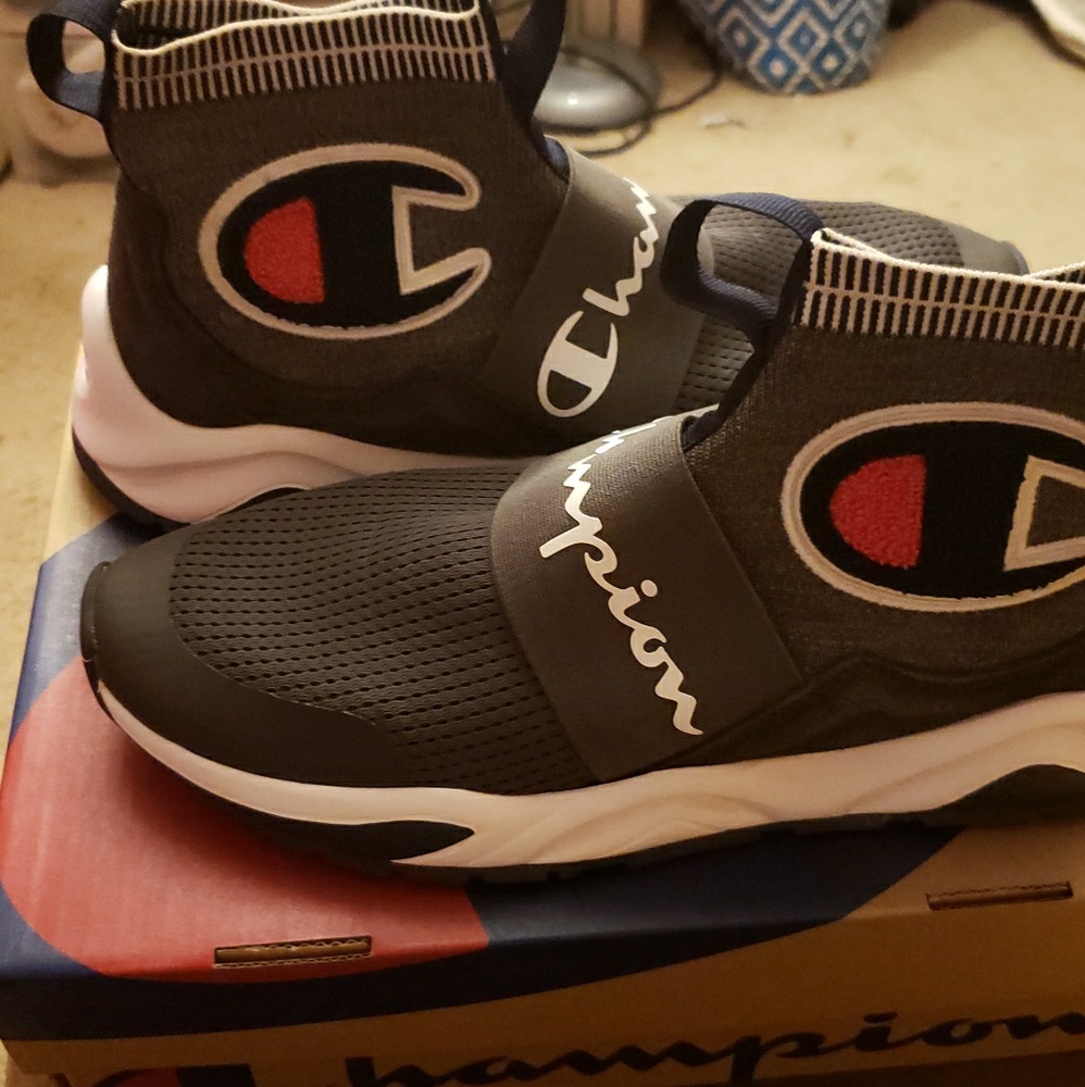 Mens shoes